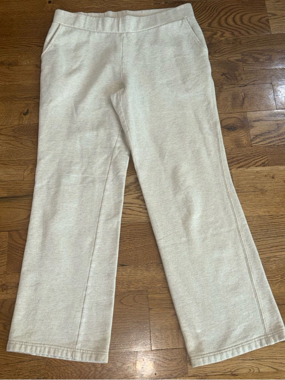 Lauren Ralph Lauren. Flat Waist wide Straight Leg Sweatpants. Oatmeal. Small.